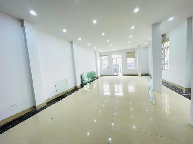 Cho thuê văn phòng 75m² Phạm Tuấn Tài, Cầu Giấy